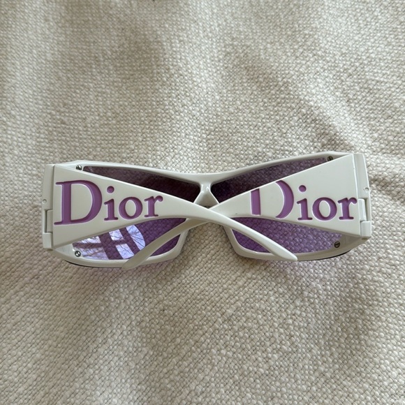 DIOR - Picture 4 of 5